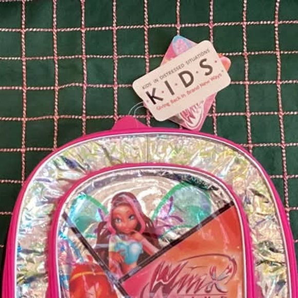 NWT Winx Club Fairies Holographic Backpack & Lunch Box Set 2013 - Picture 16 of 16